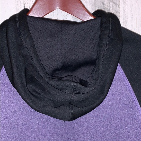 Purple & black Nike hoodie - Picture 3 of 6